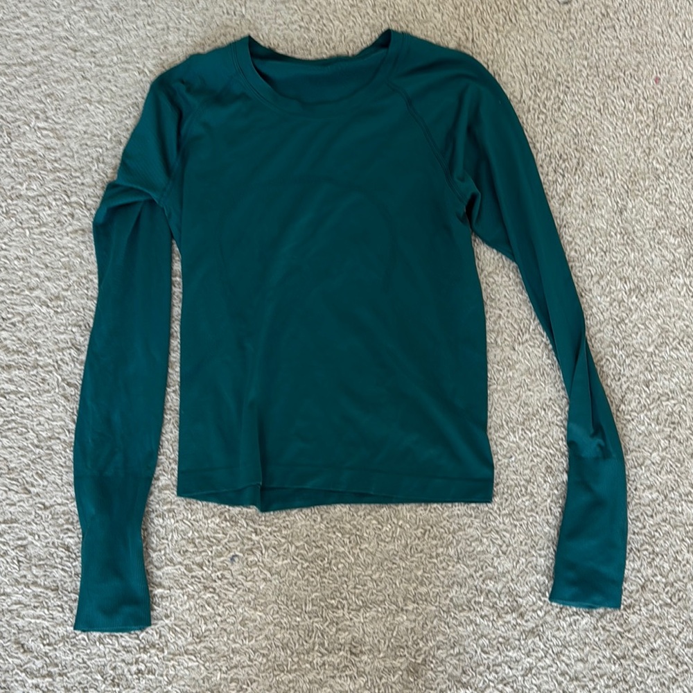 Lululemon Athletica Green Fitted Long Sleeve Tee